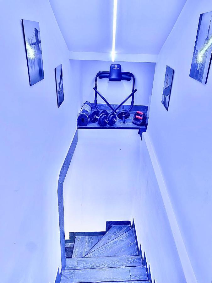 Residenza Toraldo Apartment โรม ภายนอก รูปภาพ