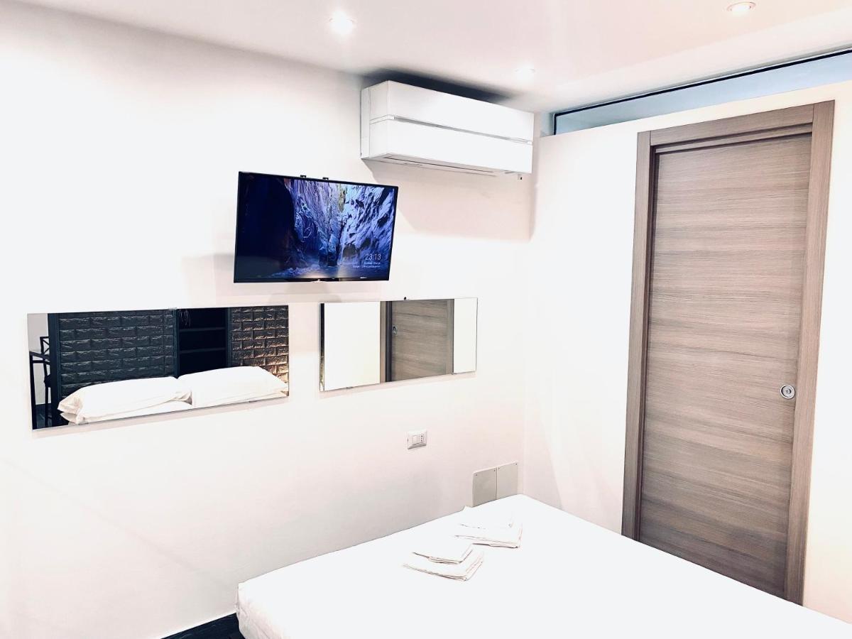 Residenza Toraldo Apartment โรม ภายนอก รูปภาพ