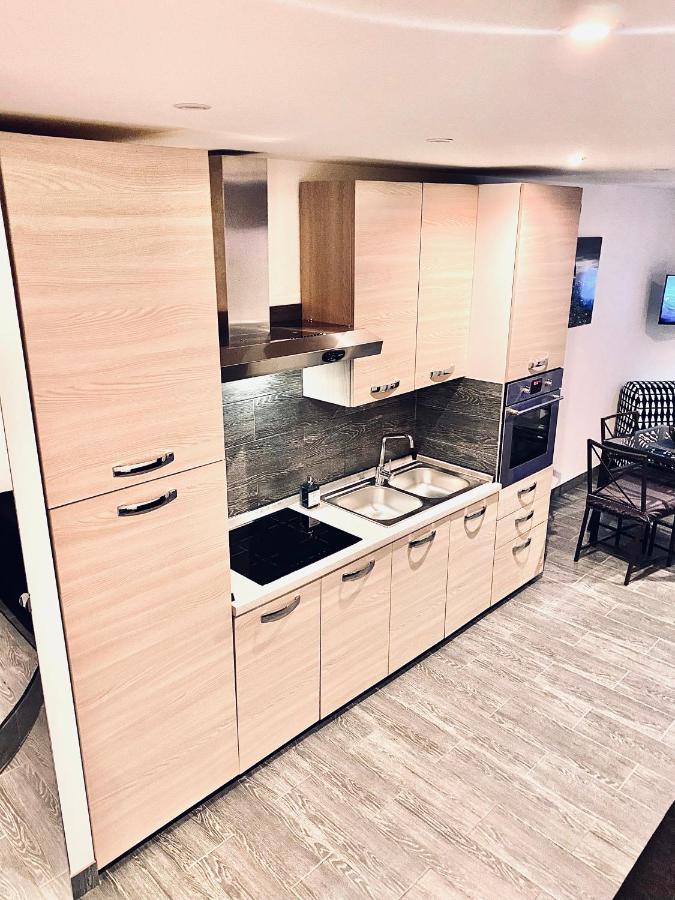 Residenza Toraldo Apartment โรม ภายนอก รูปภาพ